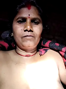 Hot_di97 Adlı Modelin Web Kamerası Şovu