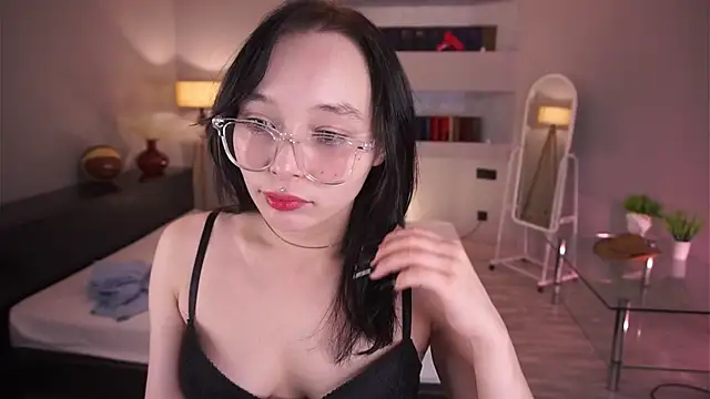 HannaHayles 现场XXX聊天