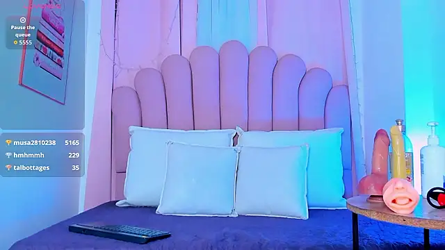 دردشة NicoleMadrird الجنسية المباشرة