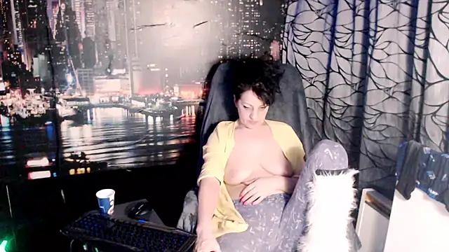 AMOURSWEET2025 webkamerás műsora