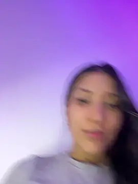 Chatroom XXX en direct de IsabellaJoness_