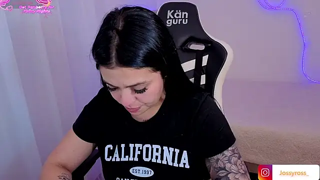 Victoryyy_ élő XXX-chatje