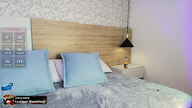 veronikali: онлайн-секс-чат