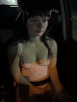 urpuppymoon Chat XXX live