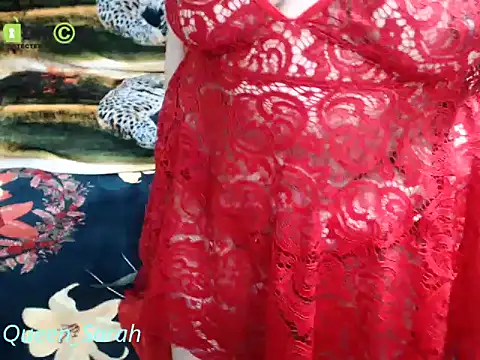 Queen_Sarah live XXX chat