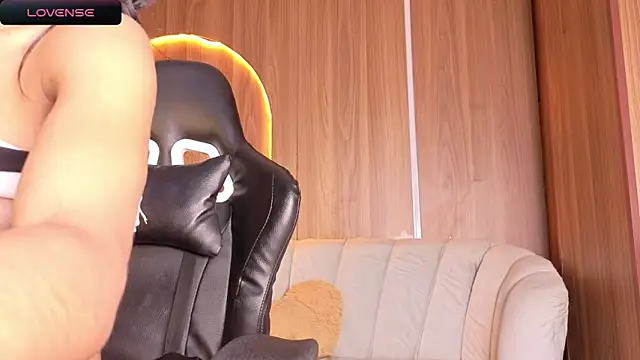 Alina_b_ Webcam-Show