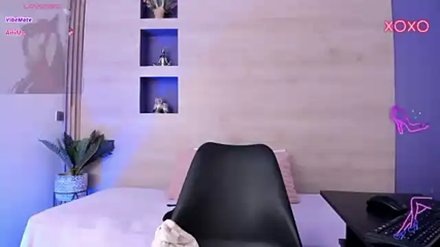 Dakotagloss Live XXX-chat