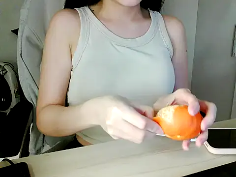 __Bunnydiamond__ 即時 XXX 聊天