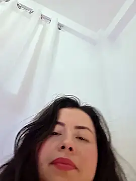 Chat +18 de NeredaXxx ao vivo