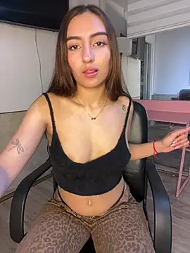 Zoe_Gabrielaa: онлайн-секс-чат