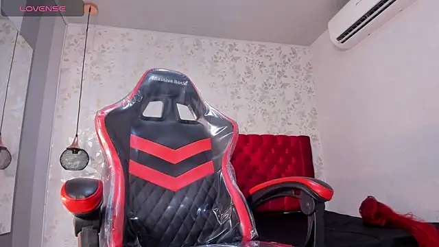 Онлайн чат XXX scarlettqueenx