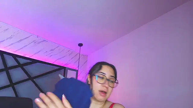 sayumi_dirty: διαδικτυακό σόου στην κάμερα