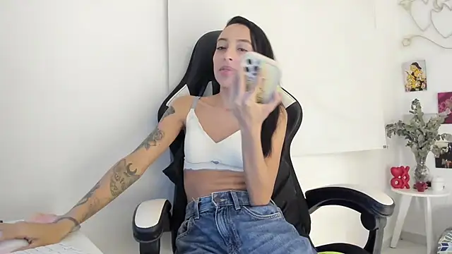 agaataa_ 即時 XXX 聊天