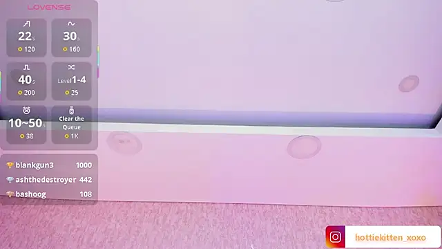 Živý XXX chat Viollet_xoxo