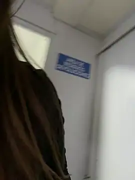 دردشة roouse الجنسية المباشرة