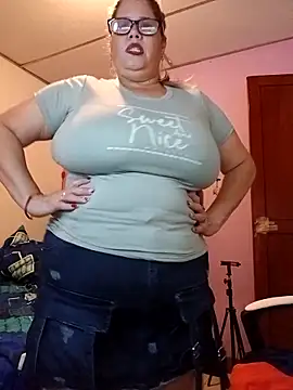 EllisW8 Chat XXX in diretta