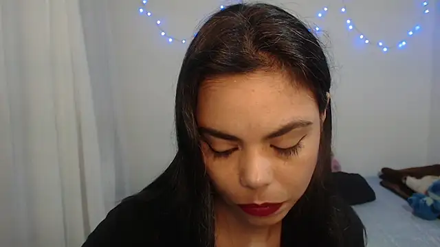 Chat +18 de ms_megan_shadow ao vivo