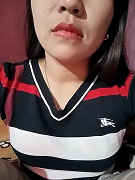 Онлайн чат XXX -Lanaa-