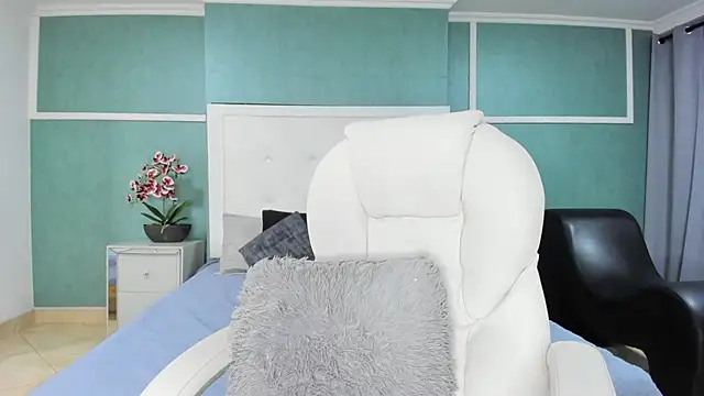 ania_gomez Chat XXX in diretta