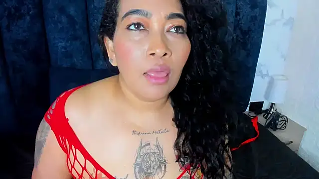 yunkeyc Chat XXX in diretta