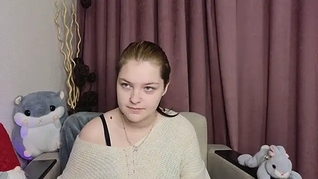 BevHanni Chat XXX in diretta