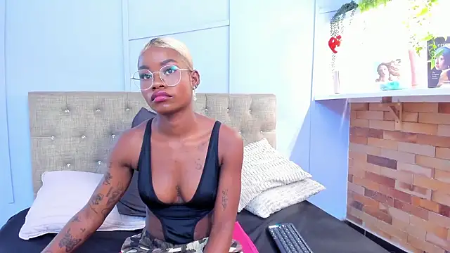 amber-hill Chat XXX live