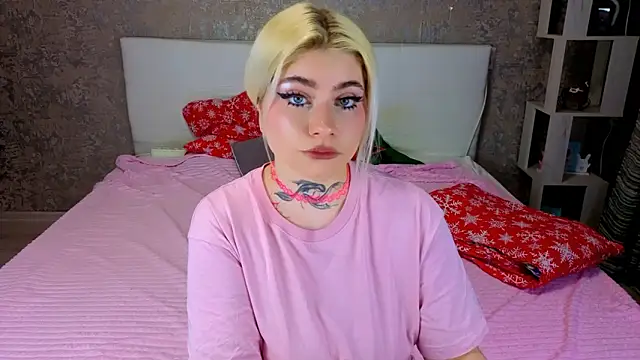 NikaRocks' Live XXX Chat