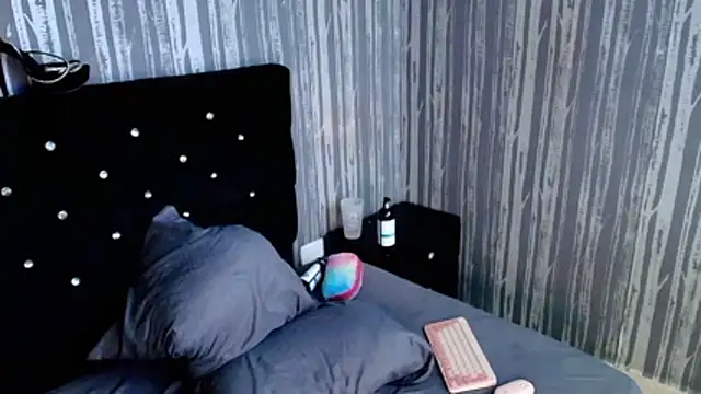 Alicee_Moonn Chat XXX live