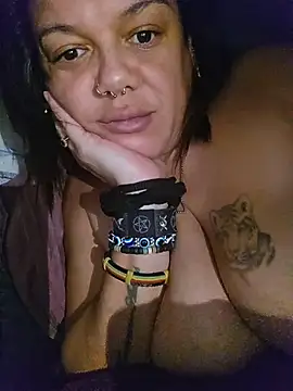 GoddessChantelle Adlı Modelin Canlı XXX Sohbeti