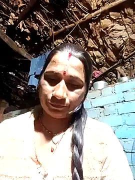 Hot_bhi38 Webcam Show