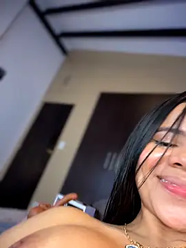 Show Webcam de KittiKateXXX