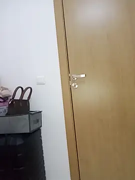 doudo_six Adlı Modelin Web Kamerası Şovu