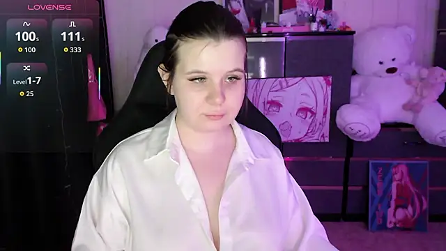 دردشة AmyVibess الجنسية المباشرة