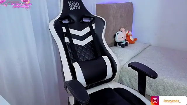 Victoryyy_ Adlı Modelin Canlı XXX Sohbeti