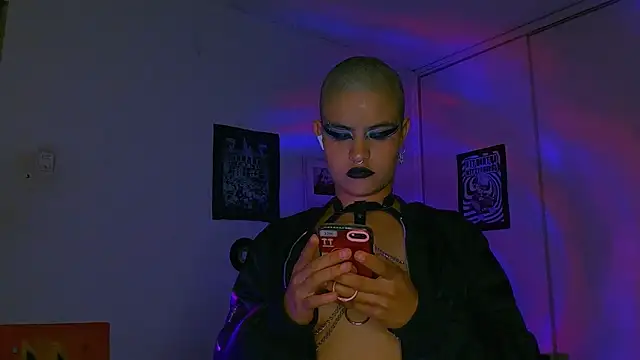 Czat XXX na żywo – alex_one888