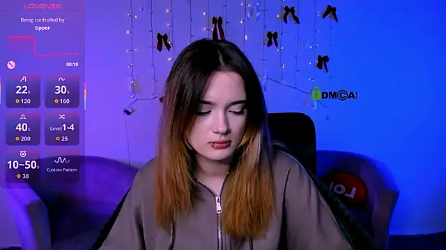 liana_kisses Adlı Modelin Canlı XXX Sohbeti