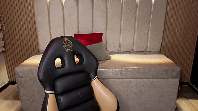 _Mia_Evans_1のライブXXXチャット