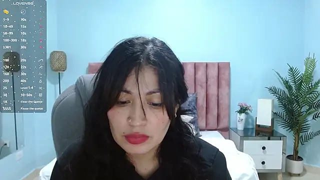 sophia_hadidn Live XXX chat