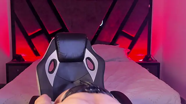 AndyWiilliams' Live XXX Chat