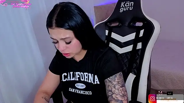 Victoryyy_ Live XXX-chat