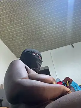 sweet1111 élő XXX-chatje