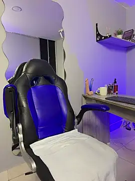 Chat XXX en directo de Yelena03