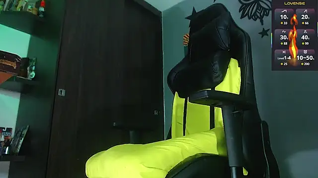 justincs Live XXX Chat