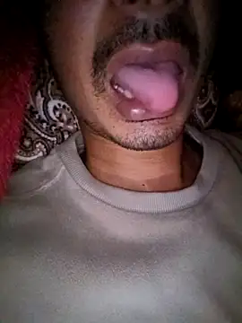 Czat XXX na żywo – dreamtoungelick69