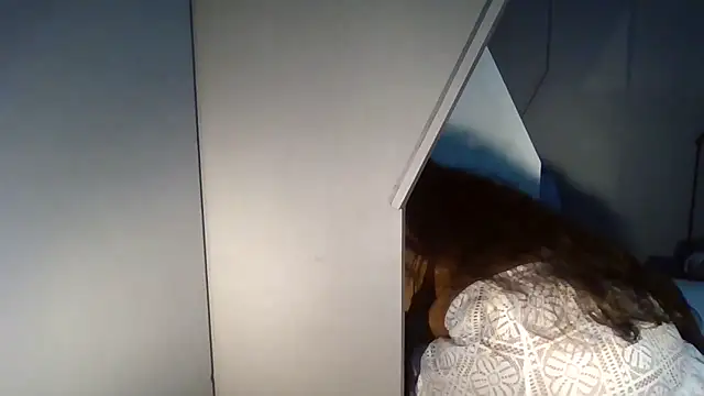 Czat XXX na żywo – Yashika_Loves