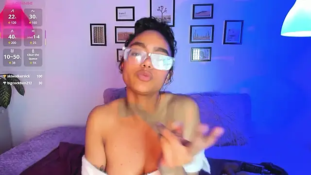 Alice_simmons élő XXX-chatje