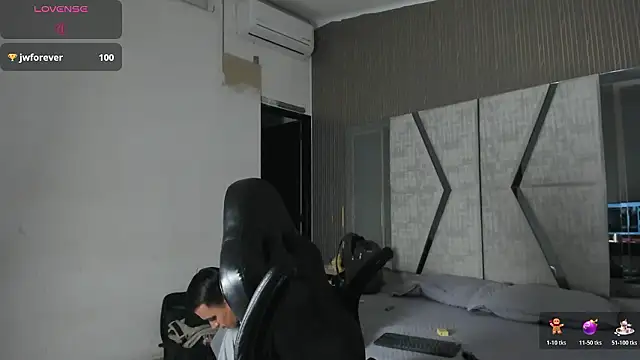 Chat XXX en directo de LiamDeep