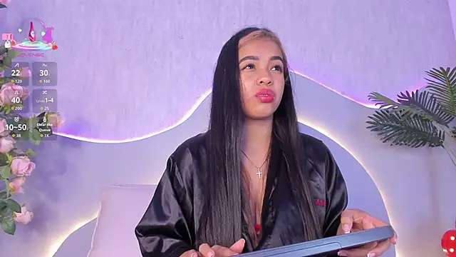 CannelaSmithのライブXXXチャット