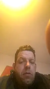 Knuffelstaaff123: онлайн-секс-чат