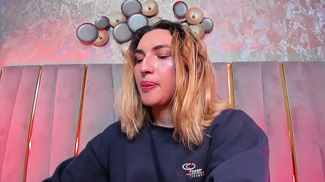 Онлайн чат XXX TomLondon_